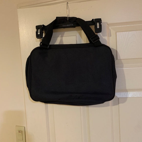 NWOT Freedom Bag Black Toiletry Travel Bag - Picture 2 of 7